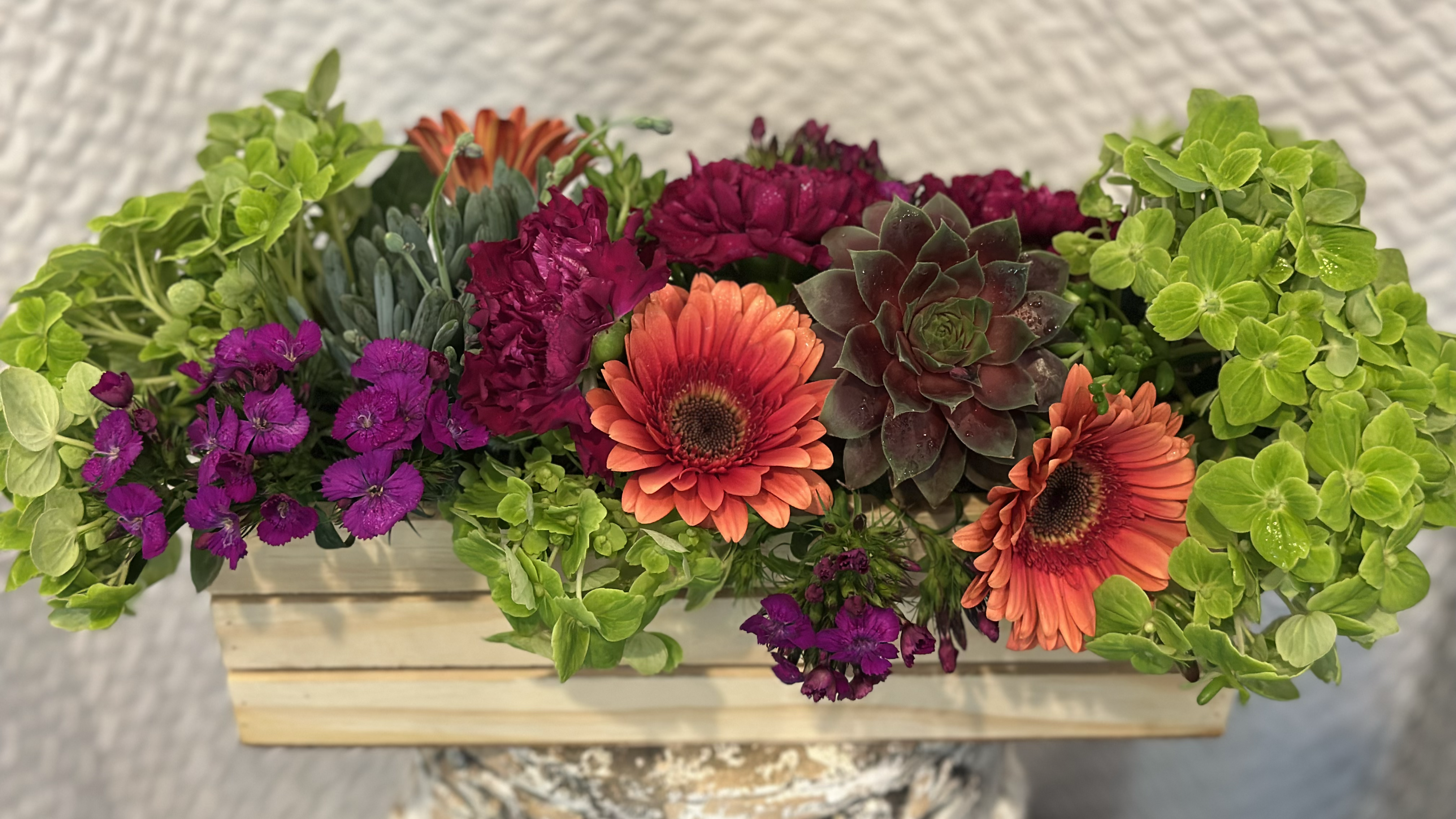 Join us for another wonderful event in collaboration with Atrellis Flowers! Jeanne, professional florist and owner of Atrellis, will provide you with beautiful succulents, seasonal florals, and all of the tools you’ll need to craft a gorgeous arrangement sure to brighten up any space. Tickets include 2 glasses of Baldassari wine, your choice! We a will also have charcuterie/cheese/burrata boards available for purchase. We would love for you to join us, these events are always so much fun!!!