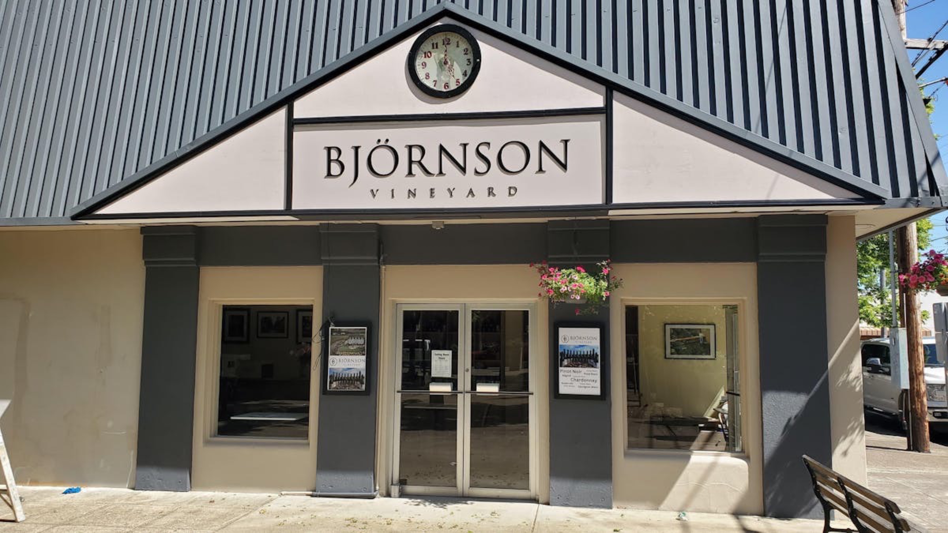 McMinnville Tasting Room